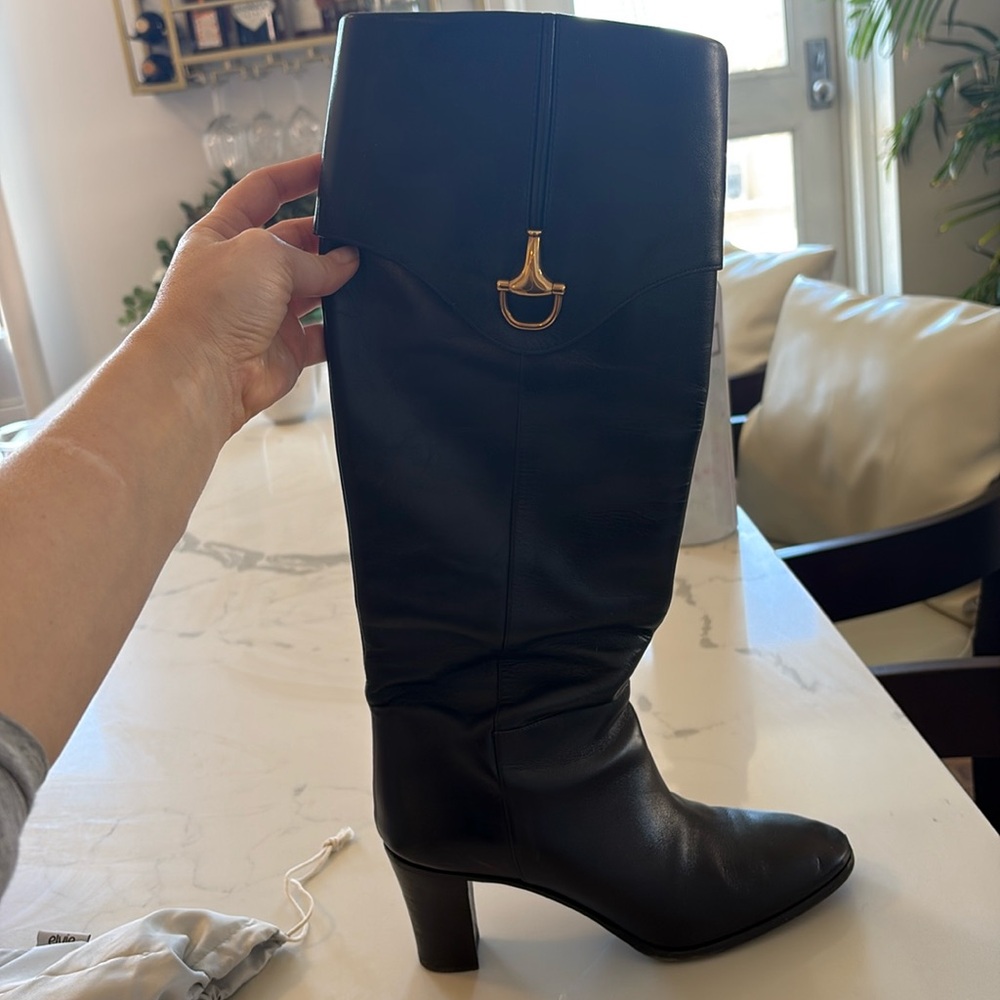 Gucci tall heeled black boots gold buckle